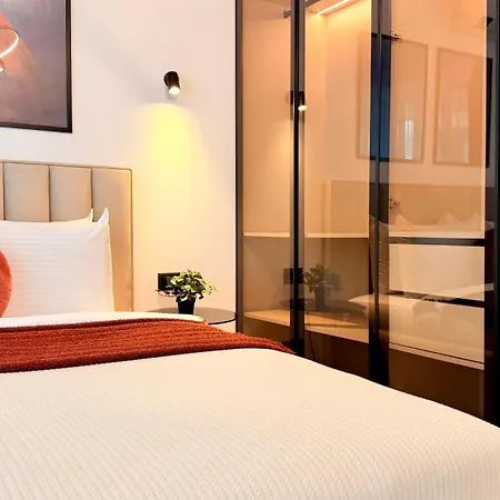 Yacht Kid - Premium 1br With Balcony